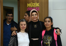Engelsiz Sanat Atolyesi 8